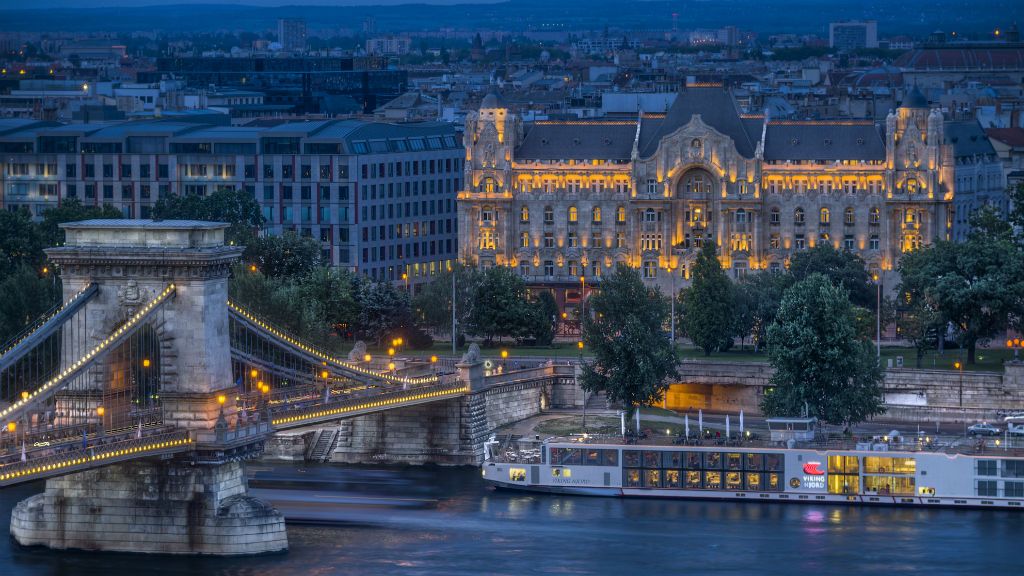 gresham hotel lánchíd budapest